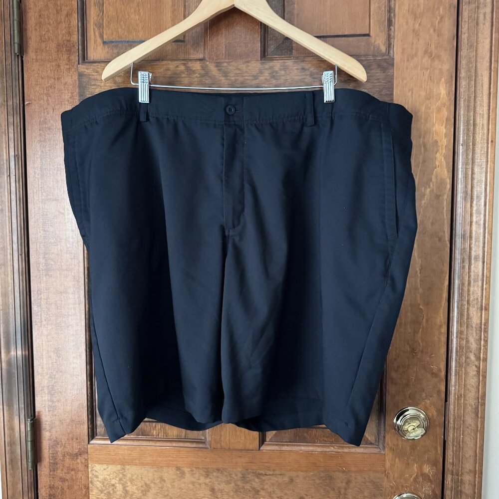 Nike Black Golf Dri-Fit Shorts Size 50
